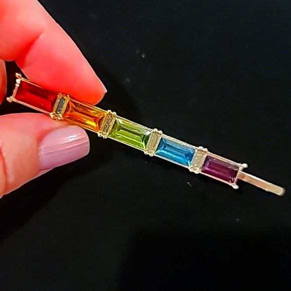 ✨️ Bundle of 3 Jeweled Hair Pins - Picture 8 of 9